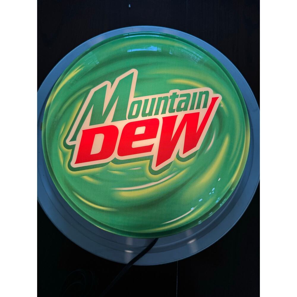 Mountain Dew 15" Round Light up Pub Sign New in Box Man Cave Sign